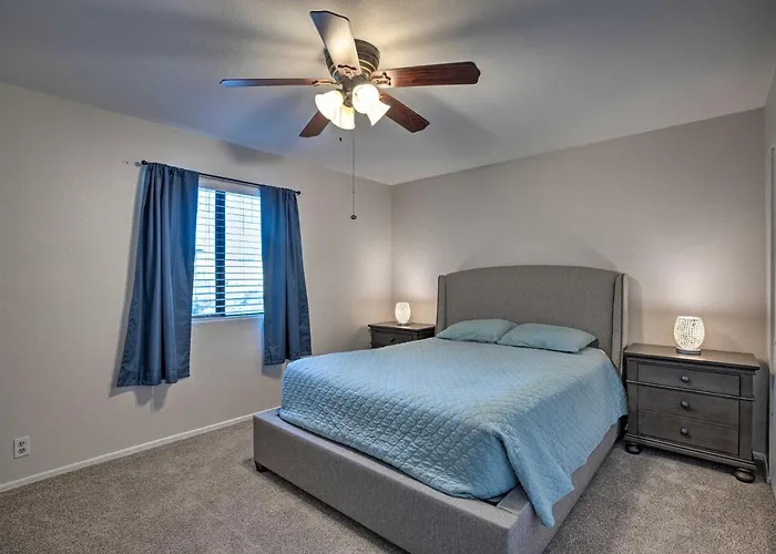 3 Mi To Westgate: Desert W/ Hot Tub In * Peoria