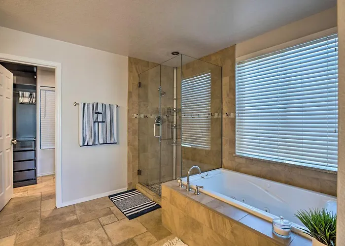 3 Mi To Westgate: Desert W/ Hot Tub In * Peoria