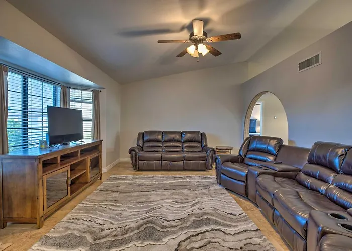 3 Mi To Westgate: Desert W/ Hot Tub In * Peoria